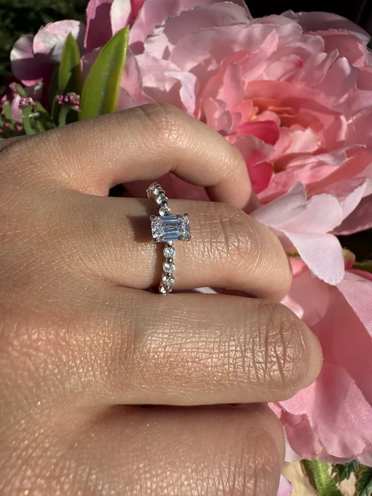 Cayenne Emerald Silver Ring - Image 4