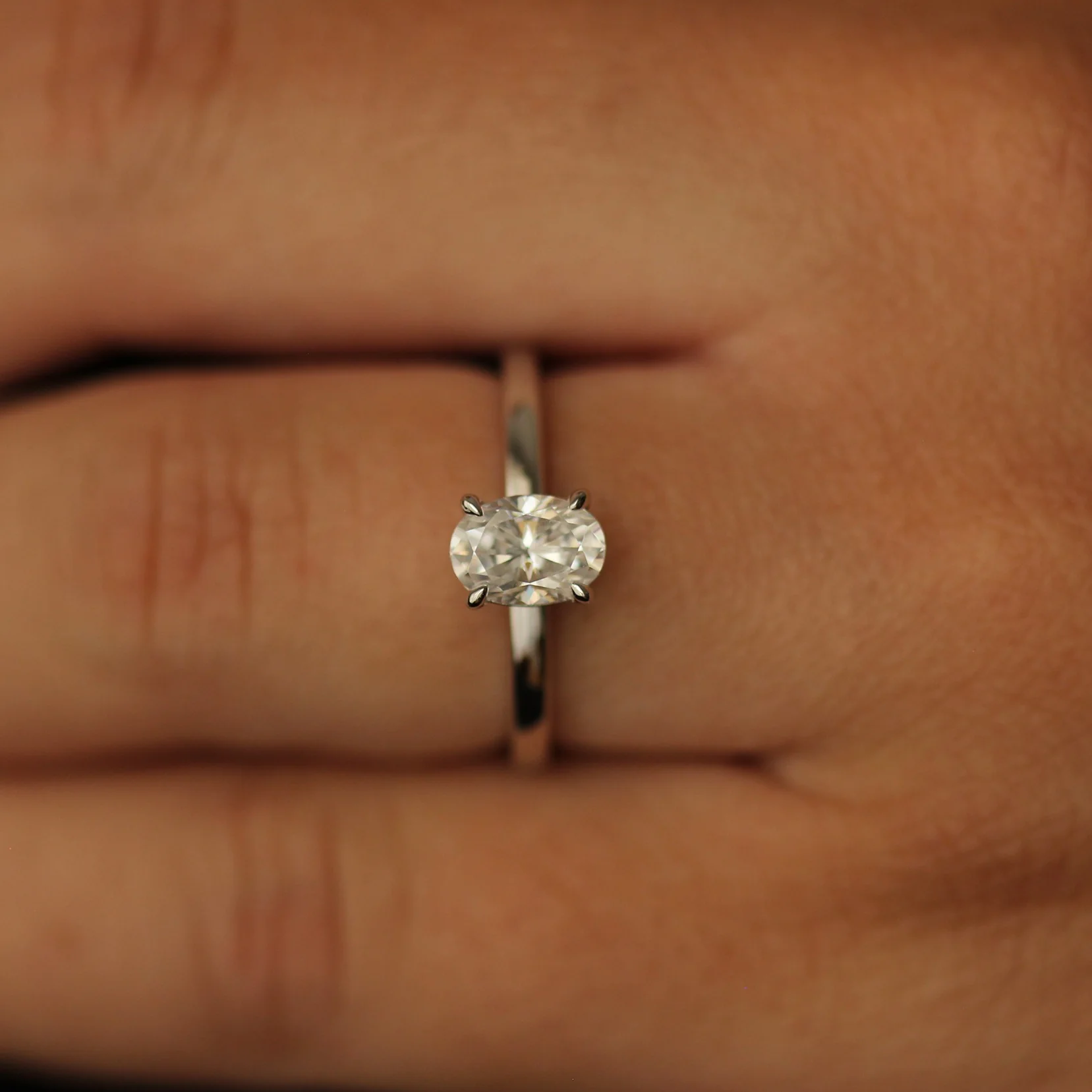 Geneva 1 Ct Oval Moissanite Ring - Image 8