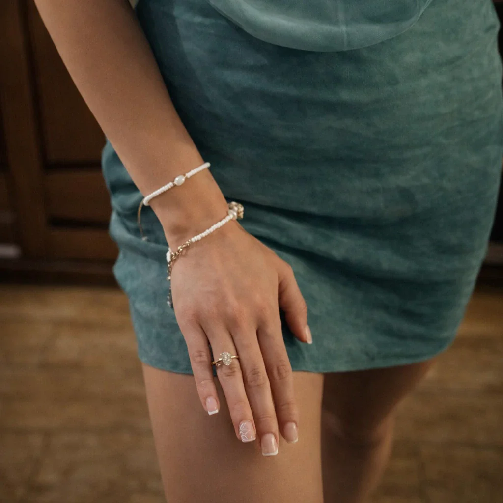 Madrid 1.5 Ct Oval Ring - Gold - Image 8