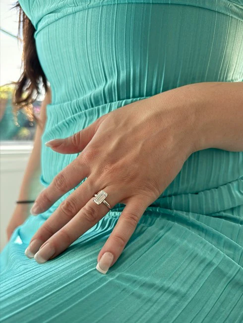 Olympia Emerald Silver Ring - Image 3