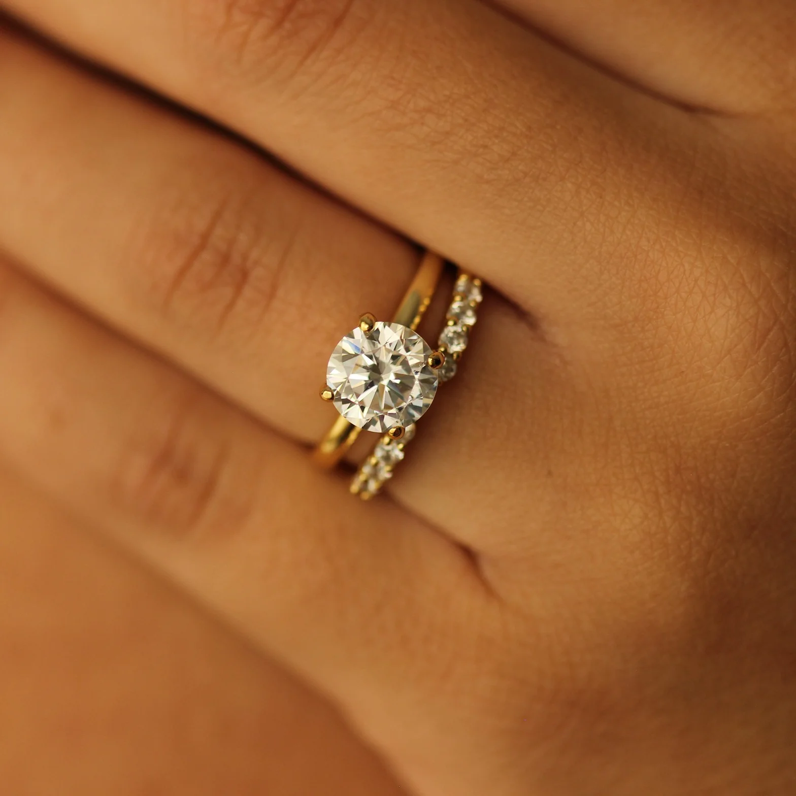 14k Open Gold Wedding Band 2mm - Image 5