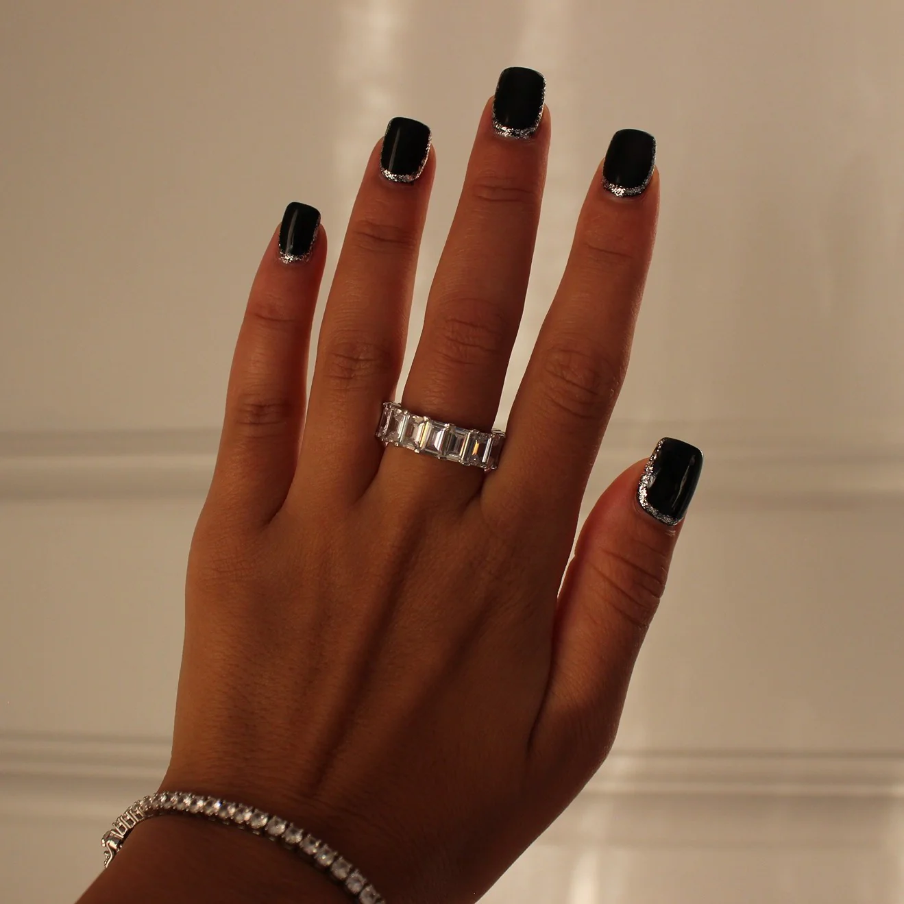 Salzburg Emerald Eternity Ring - Silver - Image 3