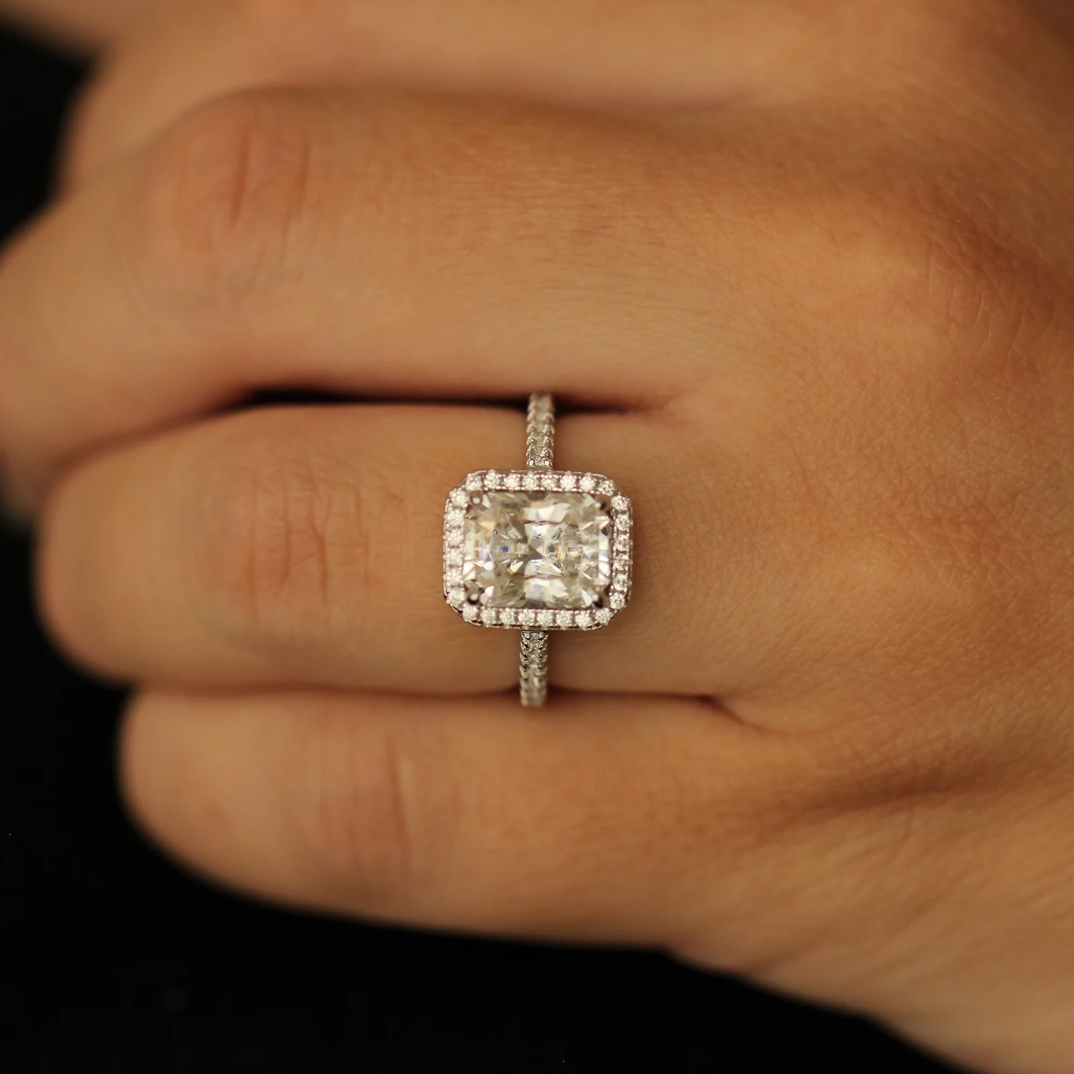 Sofia Radiant Cut Moissanite Ring - Image 3