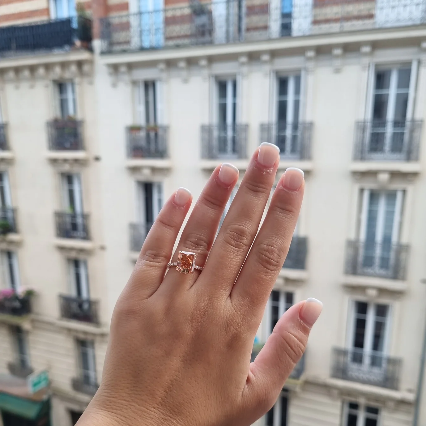 Varenna Rectangle Ring - Rose Gold - Image 6