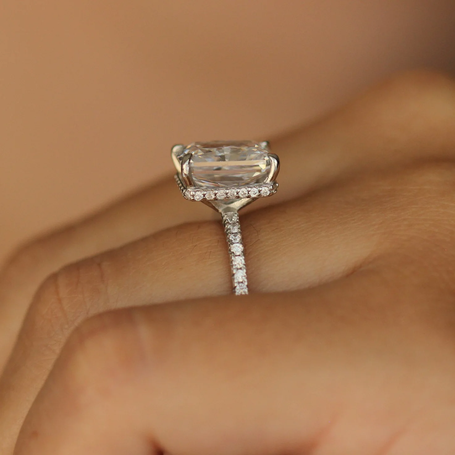 Varenna Rectangle Ring - Silver - Image 4